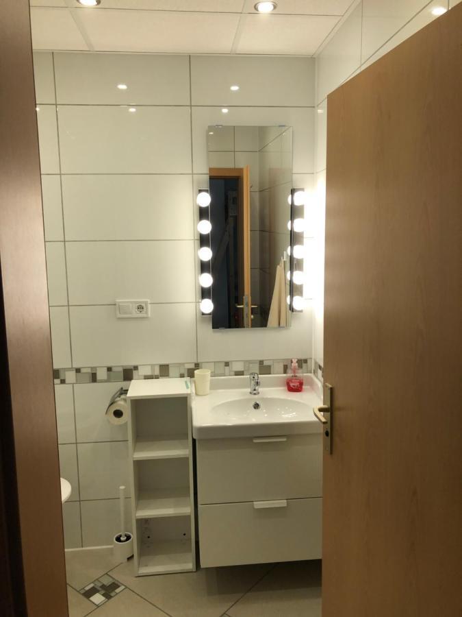 Room 4 You Düsseldorf Kültér fotó